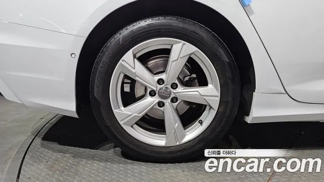 Audi A6 (C8) id 2936647 из Кореи 15