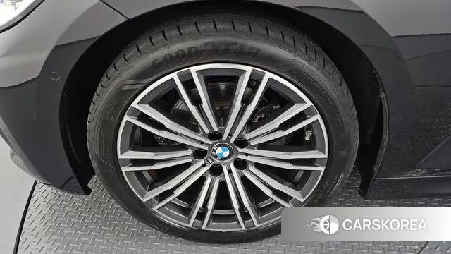 BMW 3 Series (G20) id 3044735 из Кореи 15