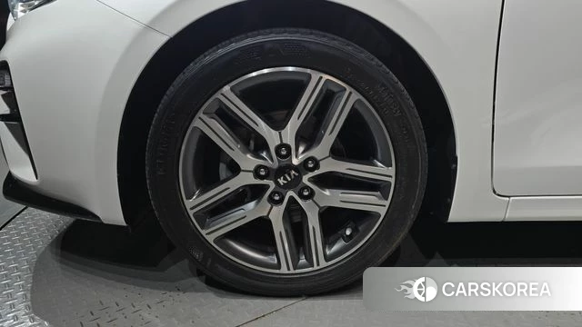 Kia Come New K3 id 4688581 из Кореи 27
