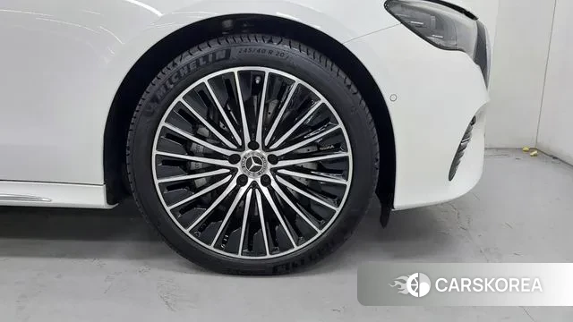 Mercedes-Benz E-Class W214 id 3002159 из Кореи 12