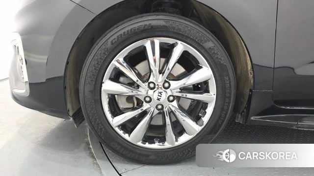 Kia The New Carnival id 4403535 из Кореи 15