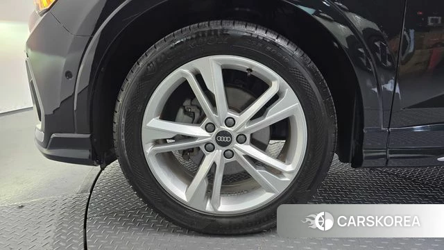 Audi Q3 (F3) id 4696980 из Кореи 33