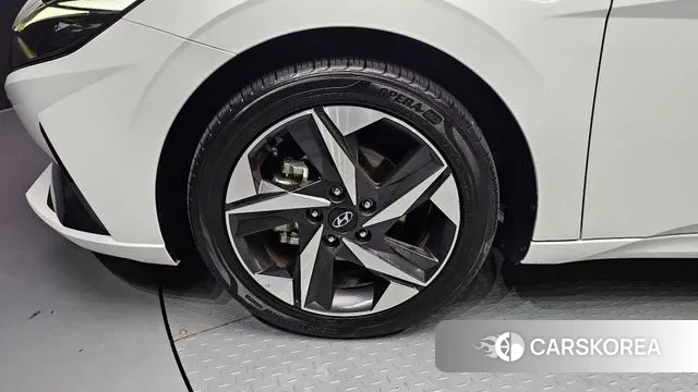 Hyundai Avante (CN7) id 3246850 из Кореи 15