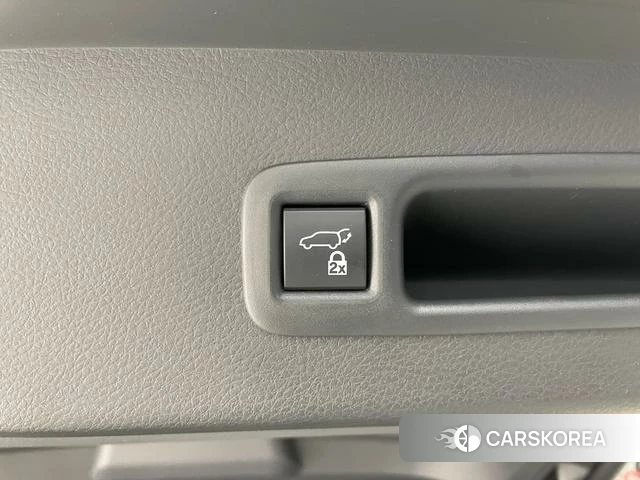 Toyota Grevia id 4353439 из Китая 24