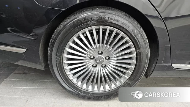 Genesis G90 id 3713625 из Кореи 15