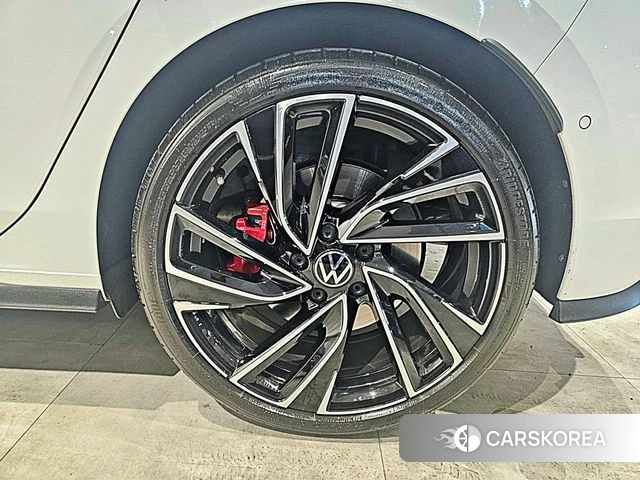 Volkswagen Golf 8th Generation id 4230552 из Кореи 14