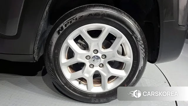 Jeep Renegade id 3789696 из Кореи 15