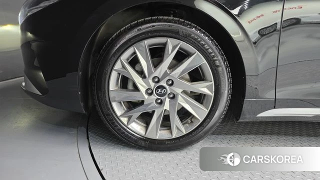 Hyundai The New Grandeur IG Hybrid id 4519689 из Кореи 28