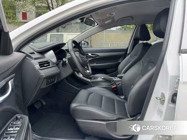 Geely Automobile Emgrand 2022 Белый из Китая, фото 5