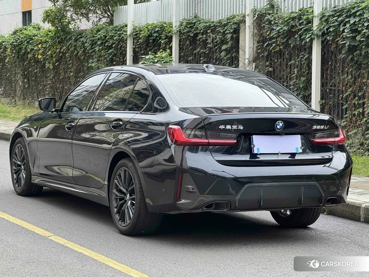 BMW 3 series 2022 Черный из Китая, фото 5