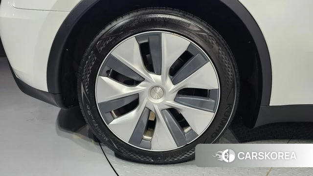 Tesla Model Y id 4414627 из Кореи 27