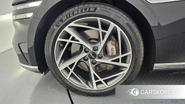 Genesis G90 (RS4) id 3851784 из Кореи 15