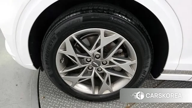 Genesis GV70 id 3037700 из Кореи 15