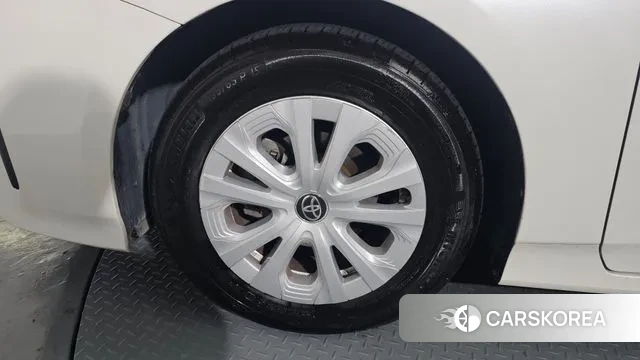 Toyota Prius 4th Generation id 3713668 из Кореи 15