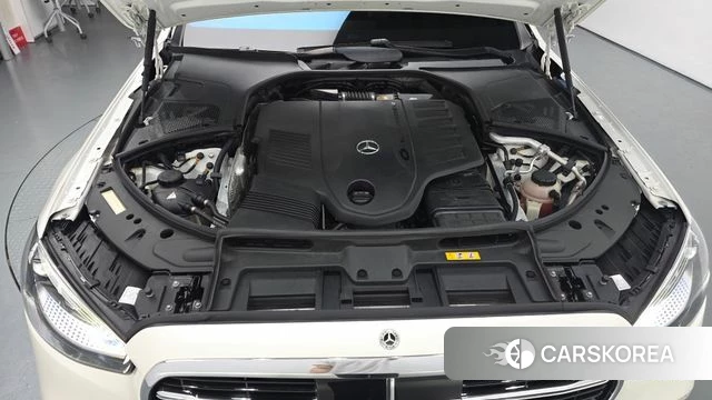 Mercedes-Benz S-Class W223 id 4651230 из Кореи 29