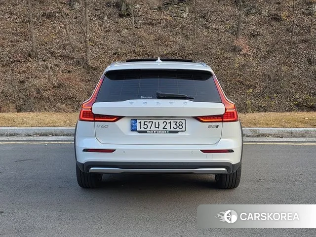 Volvo V60 Cross-Country 2nd Generation id 3410976 из Кореи 15