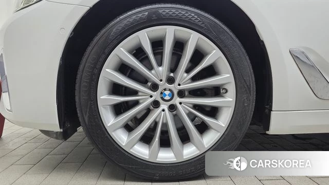 BMW 5 Series (G30) id 4717178 из Кореи 15