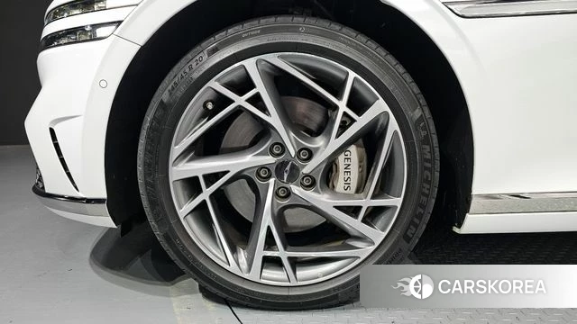 Genesis G90 (RS4) id 3818175 из Кореи 15