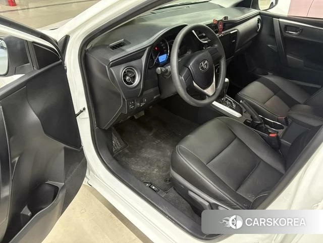 Toyota Corolla 2018 Белый из Китая, фото 5