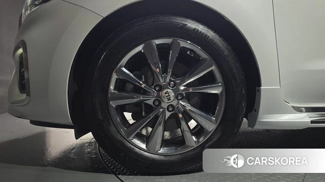 Kia The New Carnival id 4873386 из Кореи 15