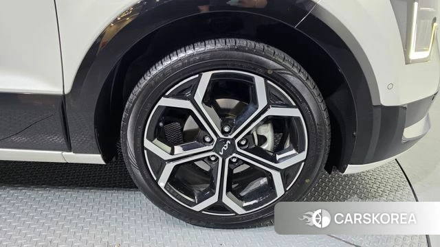 Kia Di Ol Nu Niro id 3839240 из Кореи 15