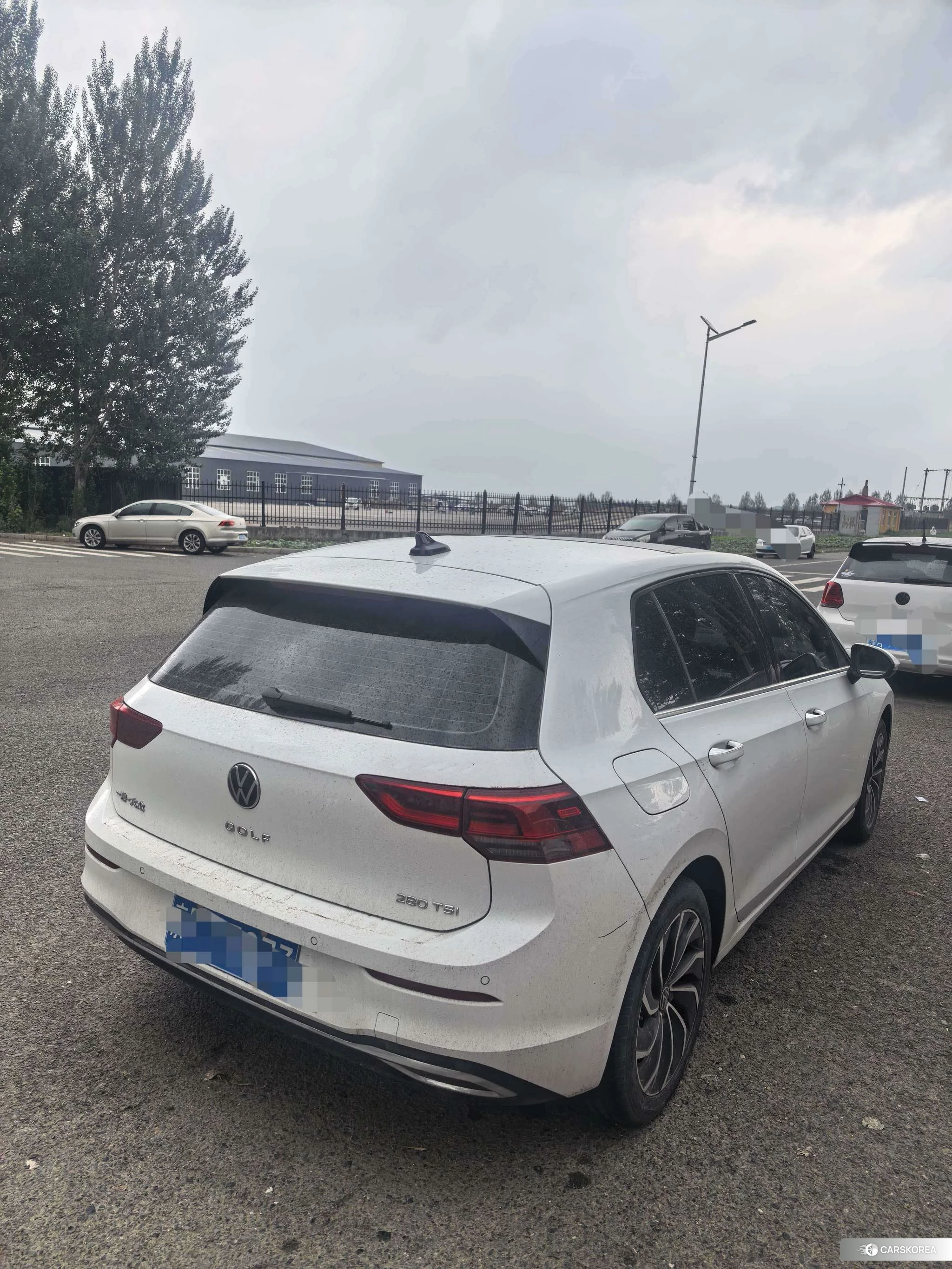Volkswagen Golf 2022 Белый из Китая, фото 5