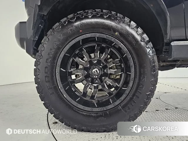 Ford Bronco 6th Generation 2022 Черный из Кореи, фото 5