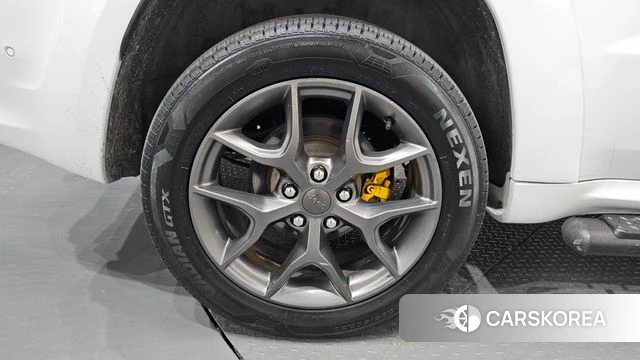 Jeep Grand Cherokee id 4179898 из Кореи 15