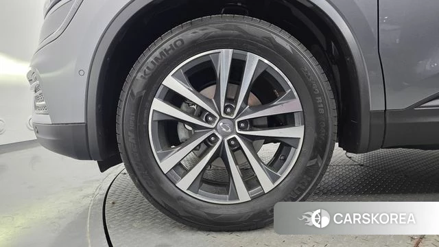 Renault Korea (Samsung) The New QM6 id 4019329 из Кореи 15
