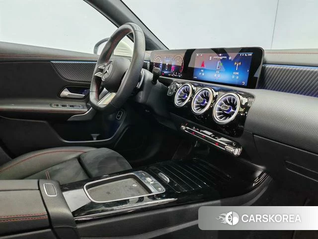 Mercedes-Benz Class A id 4227342 из Китая 14
