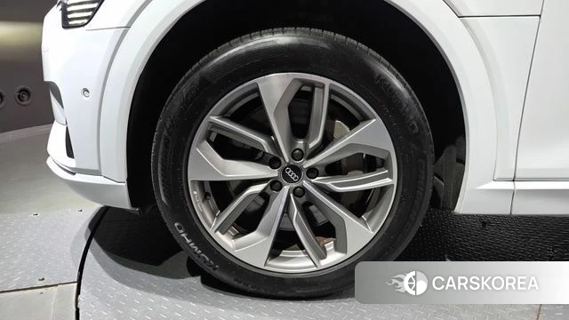 Audi e-Tron id 4741574 из Кореи 15