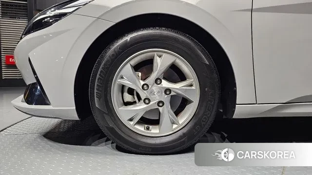 Hyundai Avante (CN7) id 3611205 из Кореи 15