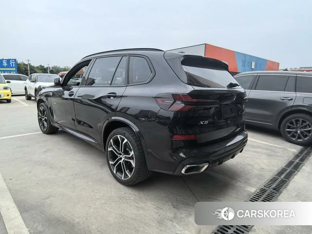 BMW X5 2024 Черный из Китая, фото 5
