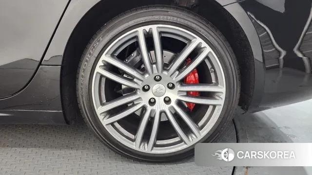 Maserati Ghibli id 3672074 из Кореи 15