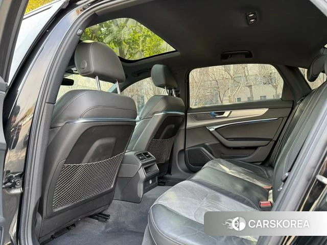 Audi A6L id 4275210 из Китая 9