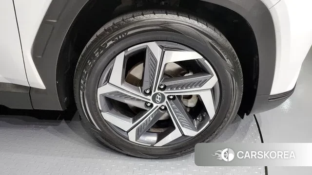 Hyundai Tucson (NX4) id 3247962 из Кореи 15