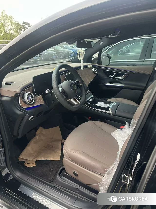 Mercedes-Benz EQE SUV 2026 Черный из Китая, фото 5