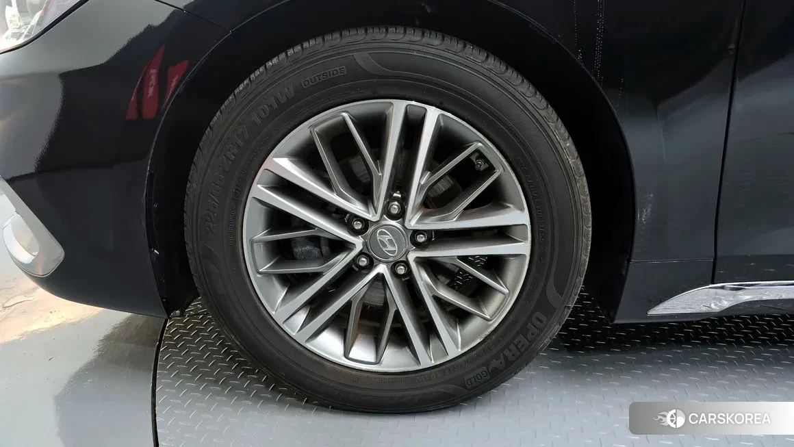 Hyundai Grandeur IG id 1818125 из Кореи 15