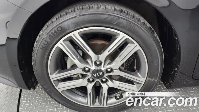 Kia Come New K3 id 2490115 из Кореи 15