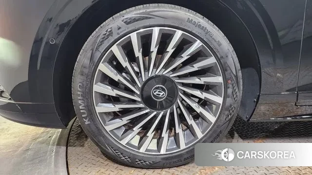 Hyundai Grandeur Hybrid (GN7) id 2905305 из Кореи 15