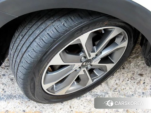 Kia Stonic id 4937393 из Кореи 14