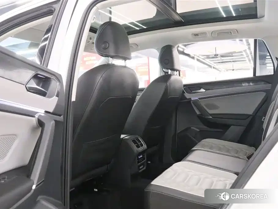 Volkswagen Tanyue id 4576284 из Китая 17