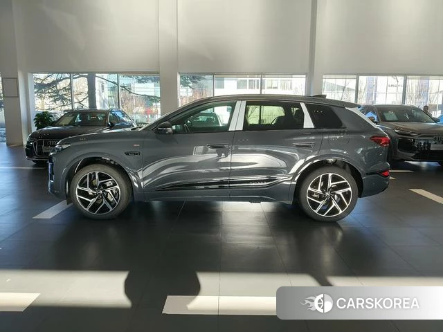 Audi Q6L e-tron id 4198957 из Китая 13