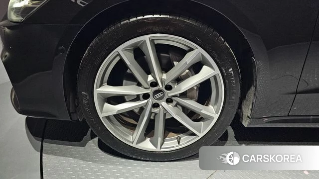 Audi A7 (4K) id 3813594 из Кореи 15