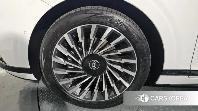 Hyundai Grandeur (GN7) id 3383283 из Кореи 15