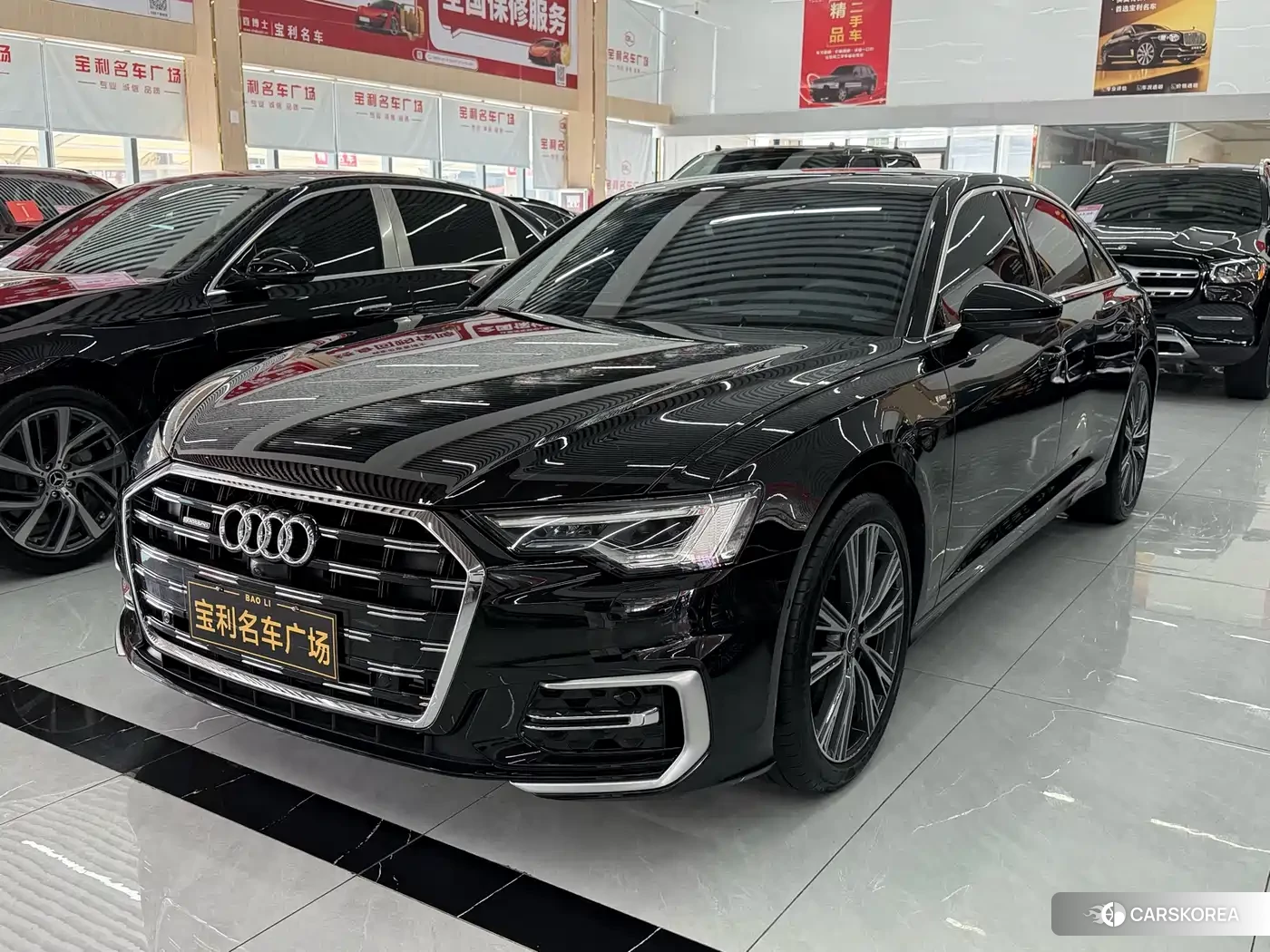 Audi A6L id 4547372 из Китая 10