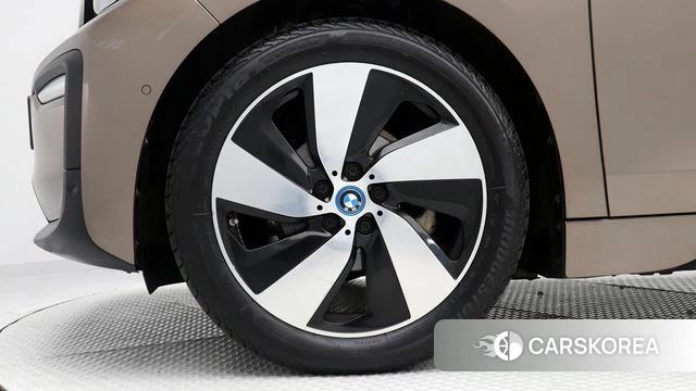 BMW i3 id 4304136 из Кореи 15
