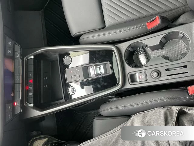 Audi A3 id 4264143 из Китая 23