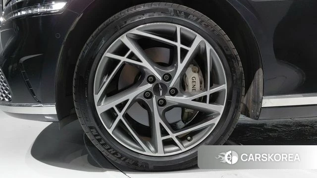 Genesis G90 (RS4) id 4899000 из Кореи 15