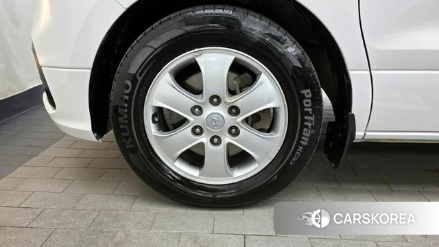 Hyundai The New Grand Starex id 3905782 из Кореи 15